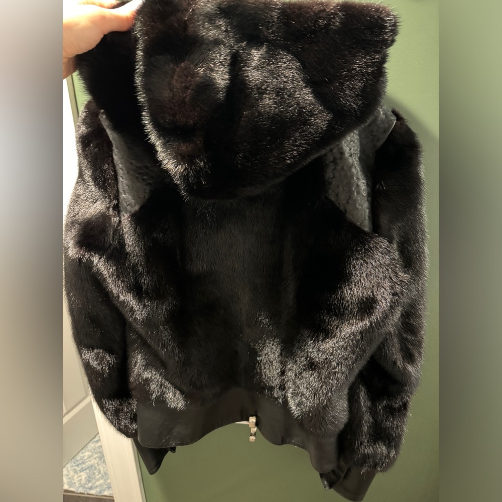 Mink bomber - Picture 8 of 13